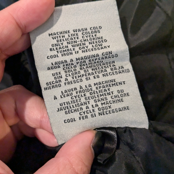 Levi Strauss Vegan Leather Black Hooded Bomber Jacket in XS - Picture 7 of 13